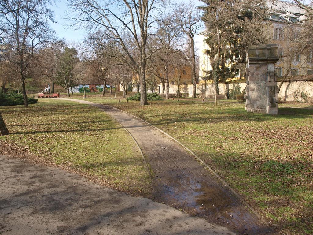 Evi Apartman Eger Exteriér fotografie